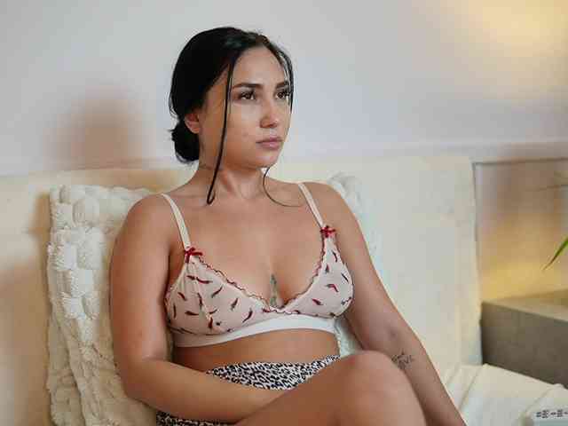 AmyKaiya webcam
