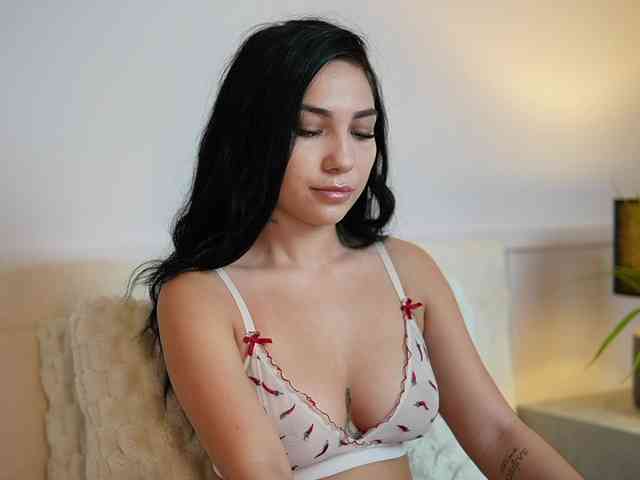 AmyKaiya webcam