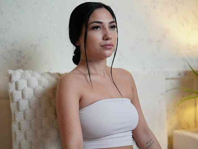 AmyKaiya webcam