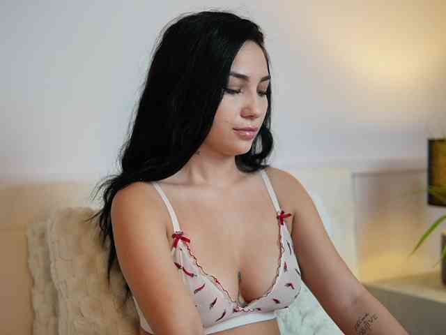 AmyKaiya webcam