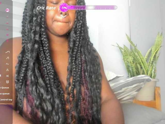 TanishaEvanss live cam on BongaCams