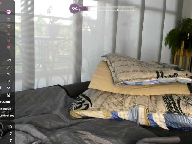 TanishaEvanss live cam on BongaCams