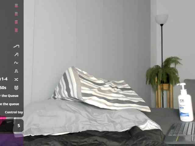 TanishaEvanss webcam