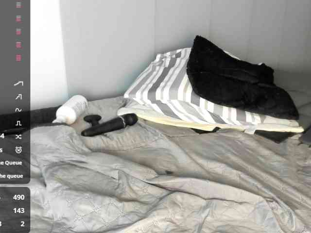 TanishaEvanss webcam