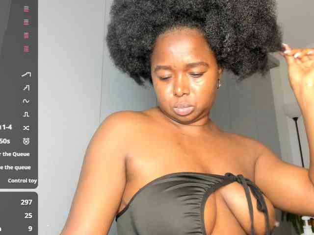 TanishaEvanss webcam