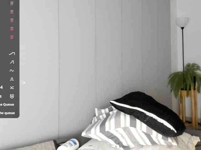 TanishaEvanss webcam