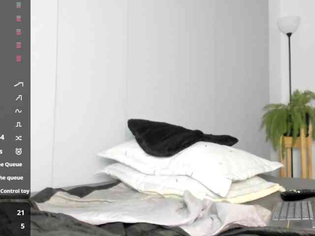 TanishaEvanss webcam