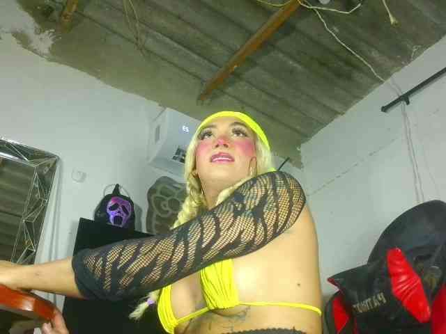 sweet_and_dirty_doll