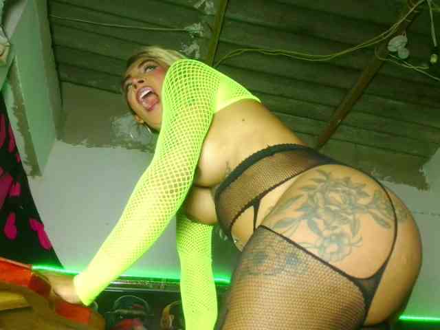 devilbigcockk Live Webcam on BongaCams