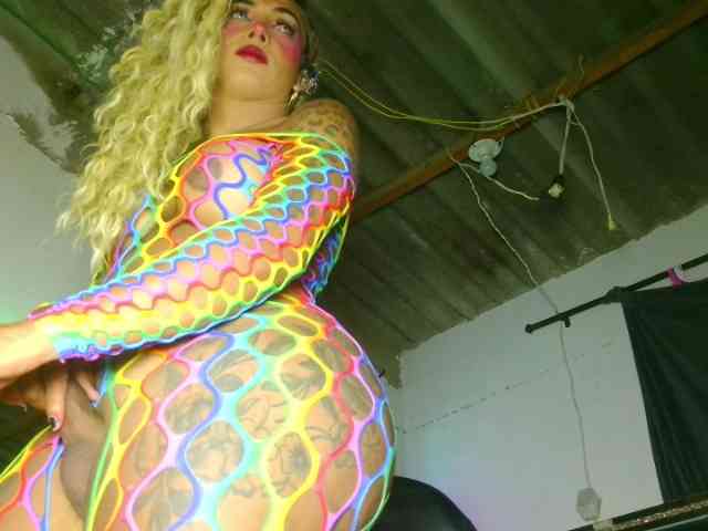 sweet_and_dirty_doll