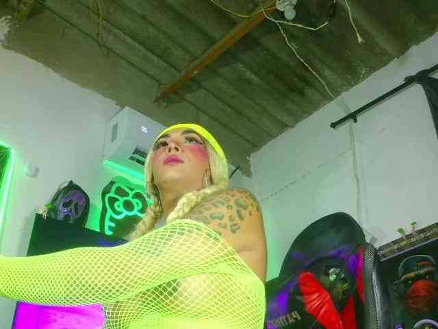 devilbigcockk Live Webcam on BongaCams