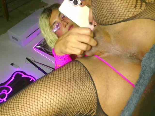 sweet_and_dirty_doll