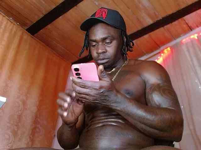 Eddybonbom1 Sex Cam Show