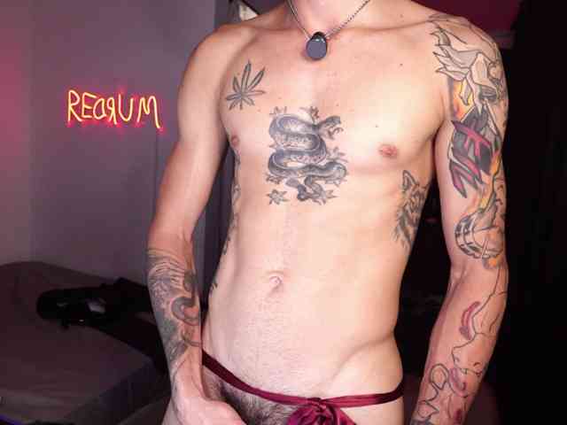 Redrum696
