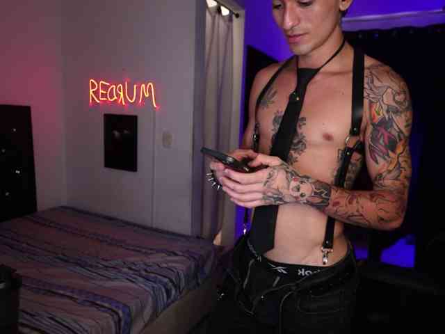 Redrum696