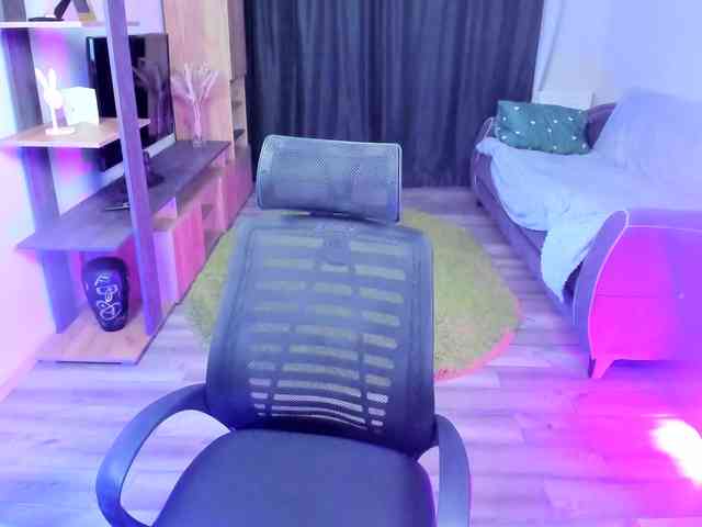 StrippingLady webcam