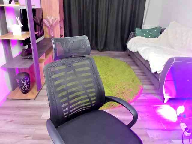 StrippingLady webcam