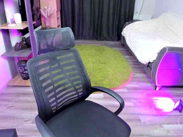 StrippingLady webcam