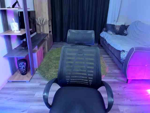 StrippingLady webcam