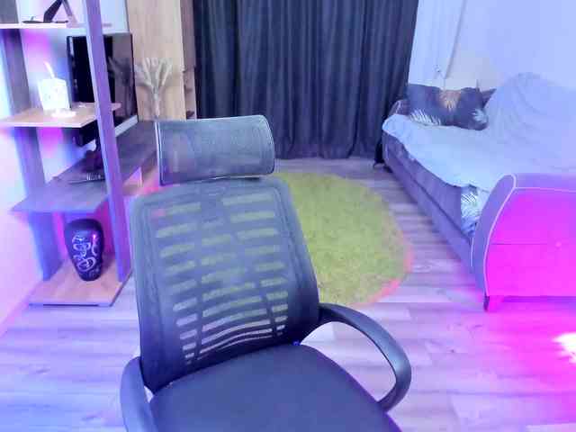 StrippingLady webcam