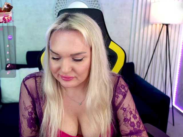 AmelyLoveme's BongaCams show and profile