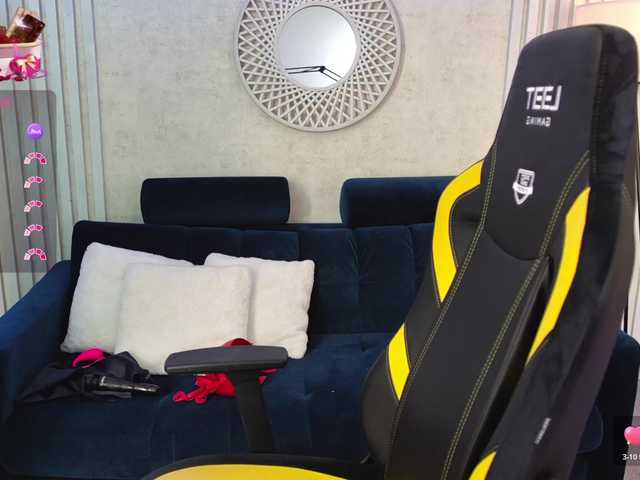 AmelyLoveme's BongaCams show and profile