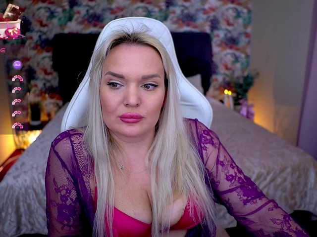 AmelyLoveme's BongaCams show and profile