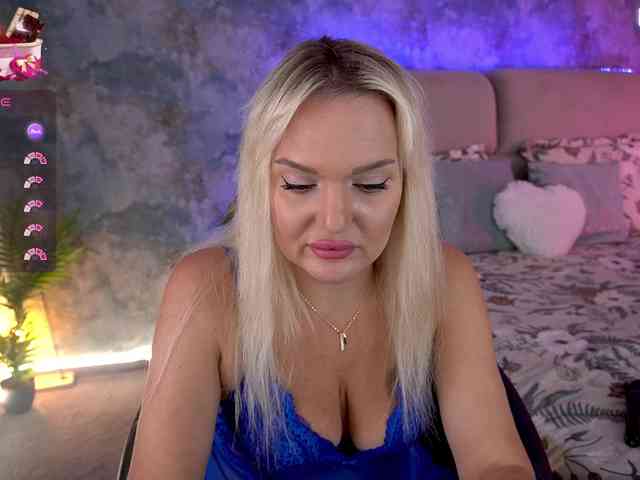 AmelyLoveme webcam