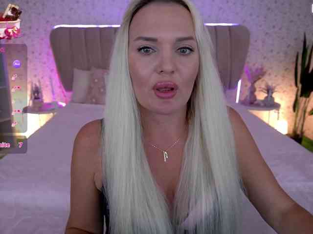 AmelyLoveme webcam