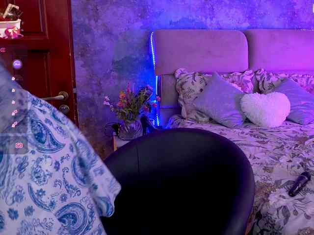 AmelyLoveme webcam