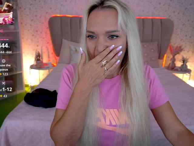 AmelyLoveme webcam