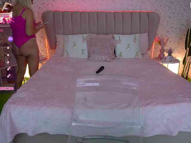 AmelyLoveme webcam