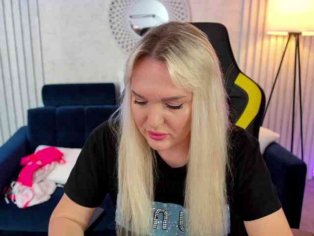 AmelyLoveme webcam