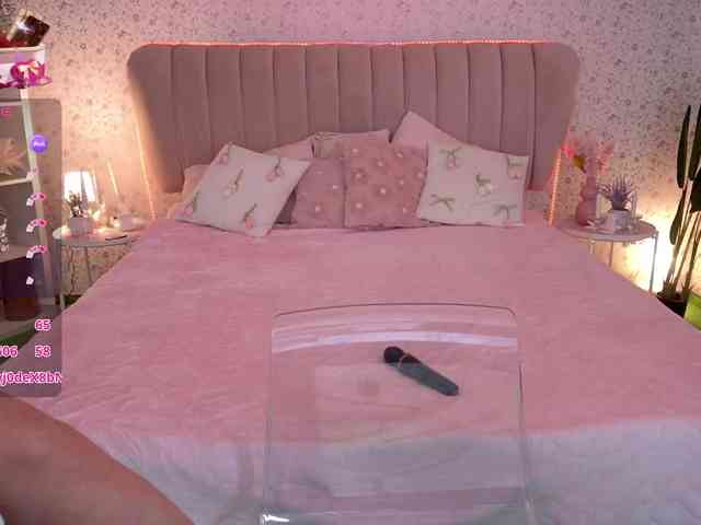 AmelyLoveme webcam