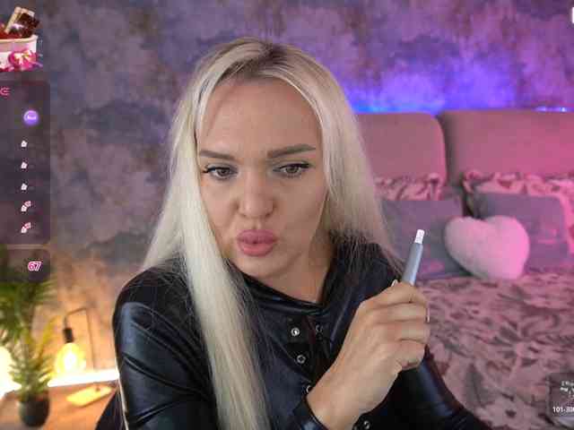 AmelyLoveme webcam