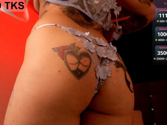 le modèle Sweet-samy-1 est en webcam porno dans un show sur le site bongacams, il possède les tags suivants: Latino/Hispanic,Redhead,Shaved
