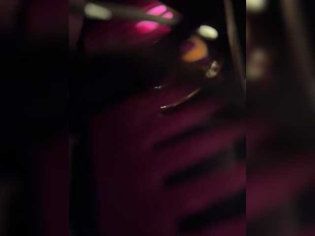 Marianna_ live cam preview
