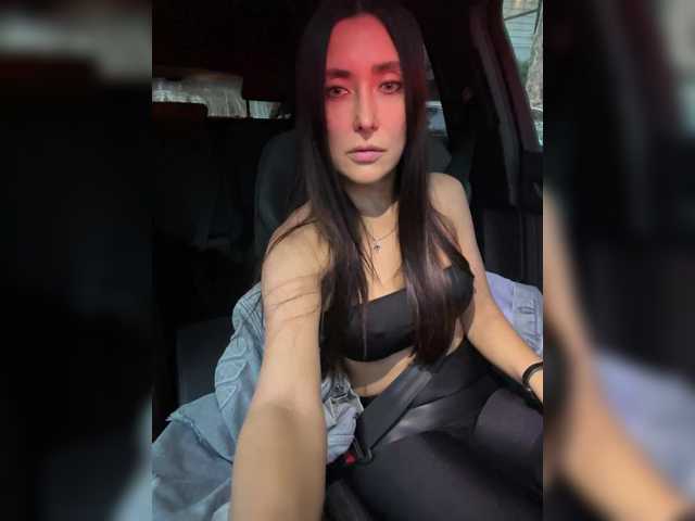 linahelen's BongaCams show and profile