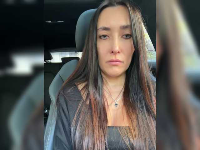 linahelen's BongaCams show and profile