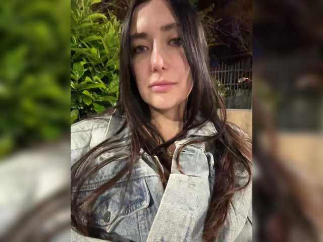 linahelen's BongaCams show and profile