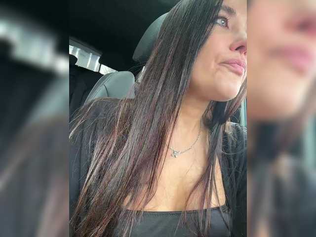 linahelen's BongaCams show and profile