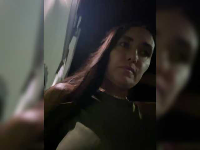 linahelen live sex show