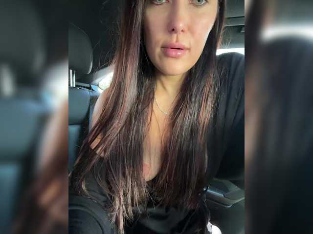 linahelen's BongaCams show and profile