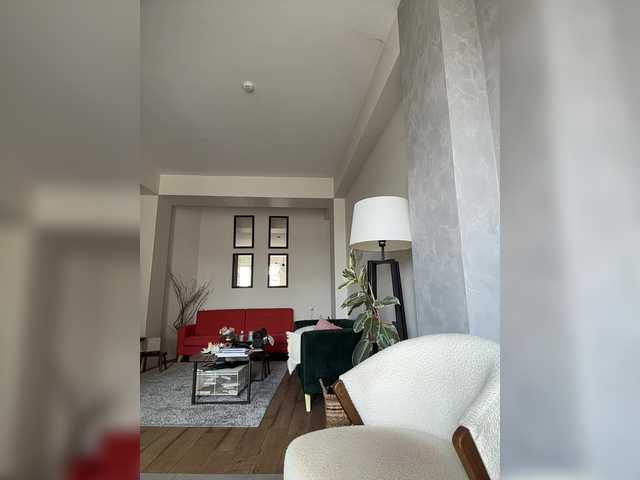 linahelen live webcam show