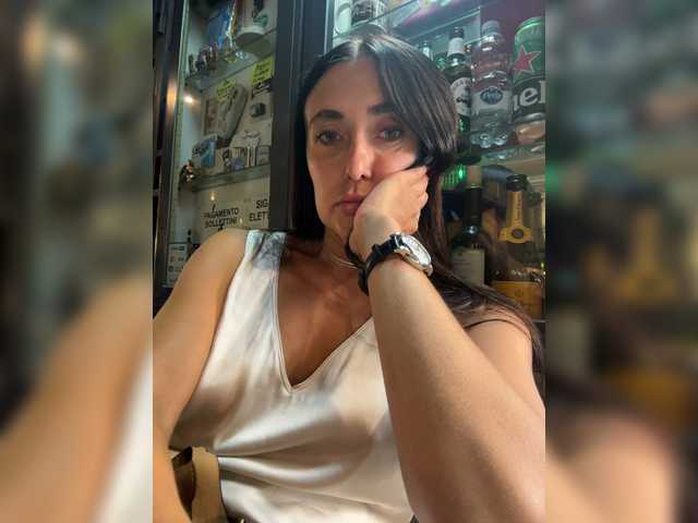 linahelen live cam on BongaCams