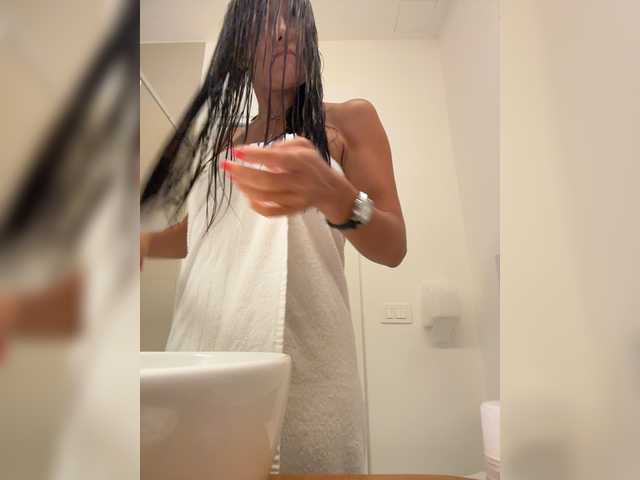linahelen live cam on BongaCams