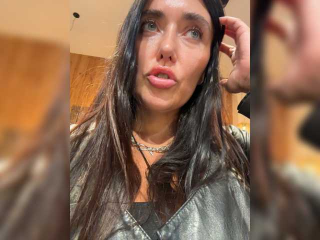 Live трансляция Marianna_ - slutnetki.online