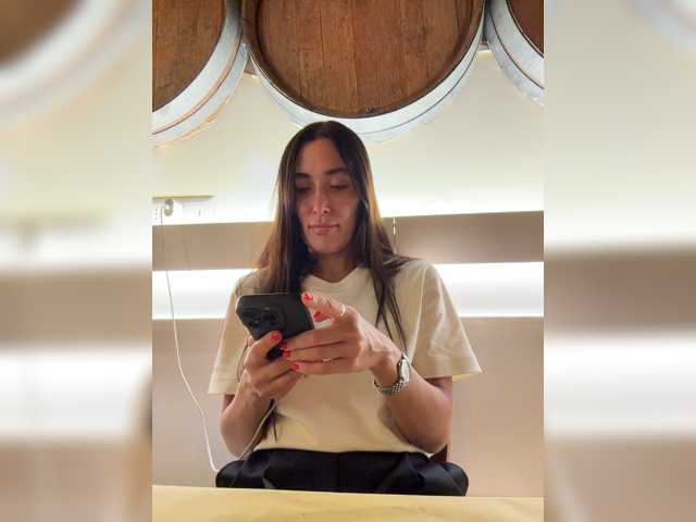 Marianna_ live cam preview