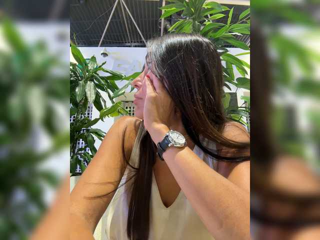 linahelen live webcam show