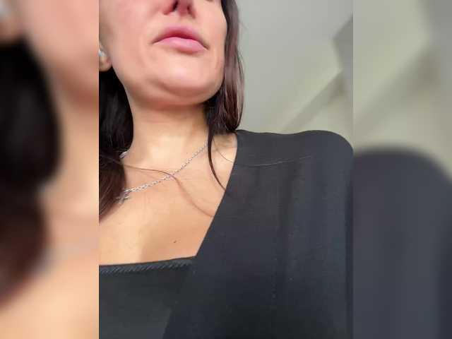 linahelen's BongaCams profile